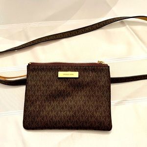 Michael Kors Fanny pack